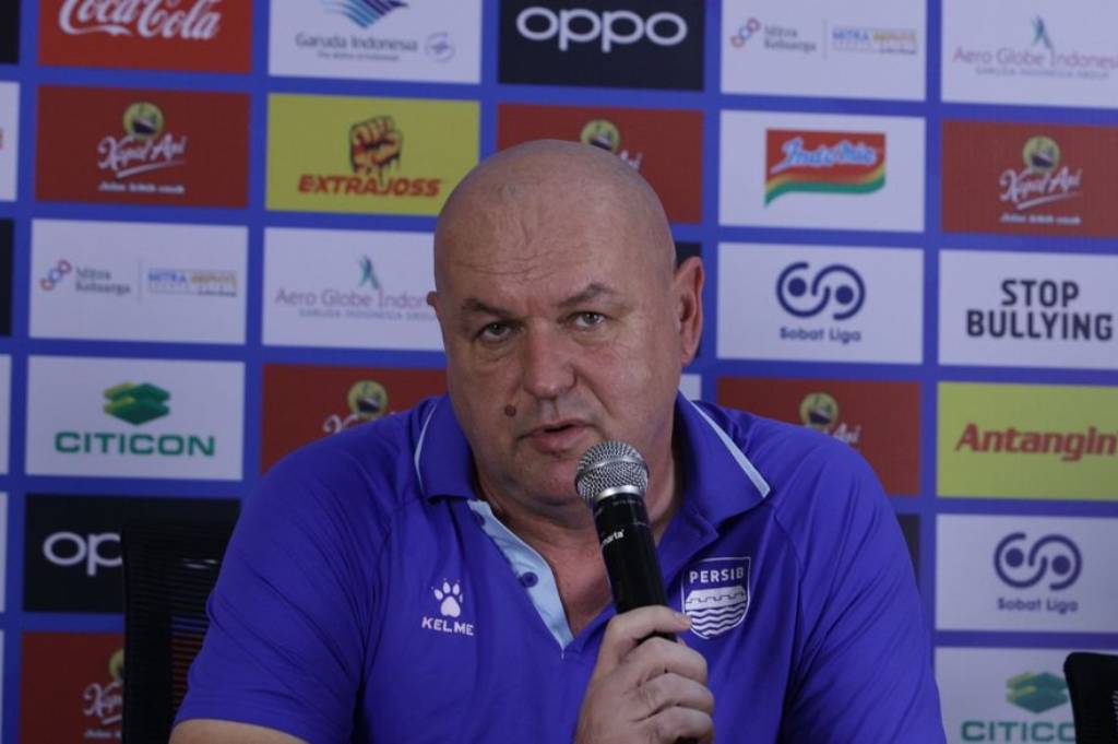 Bojan Hodak Bungkam usai Persebaya vs Persib 2-2, Tolak Komentari Wasit dan VAR!
