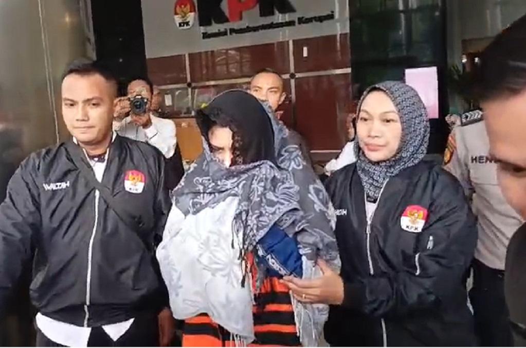 Ditangkap KPK, Fadia Arafiq Ngaku Tak Paham Aturan gegara Dulu Pedangdut