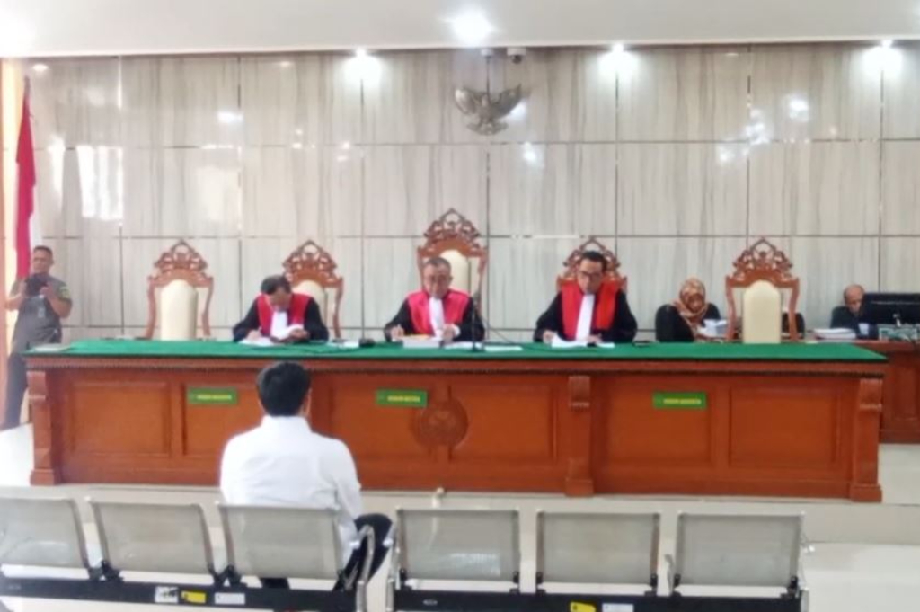 Hina Suku Sunda dan Viking, Youtuber Resbob Dituntut 2,5 Tahun Penjara