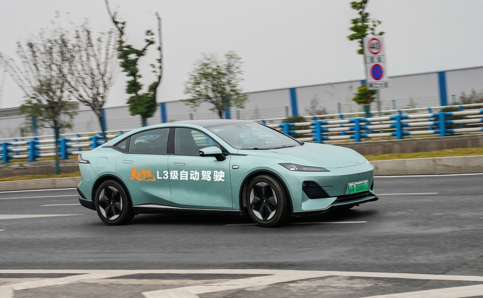 Pertama di China, Changan Dapat Persetujuan Operasikan Mobil Otonom Level 3 di Jalan