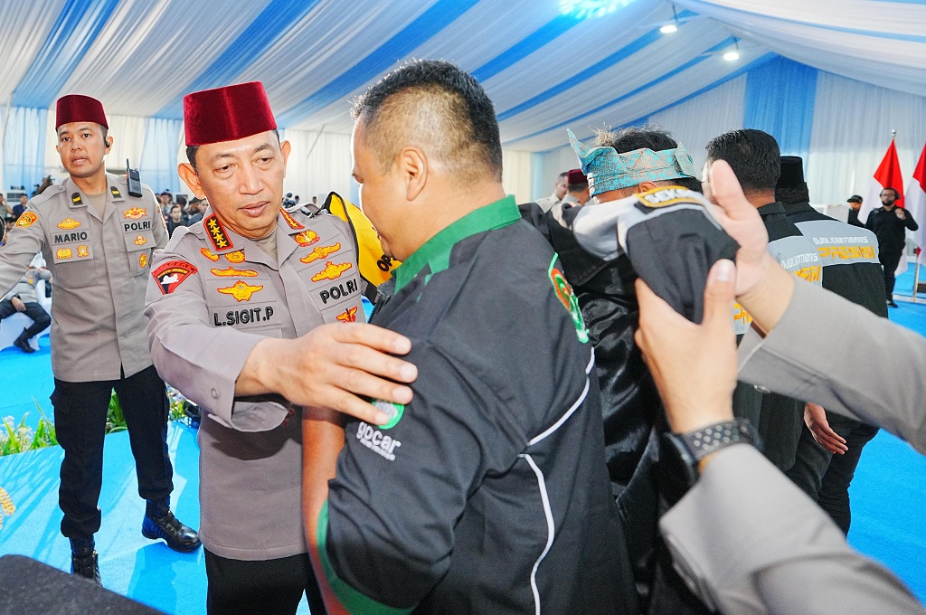 Safari Ramadan di Riau, Kapolri Titip Pesan Tingkatkan Silaturahmi hingga Jaga Persatuan