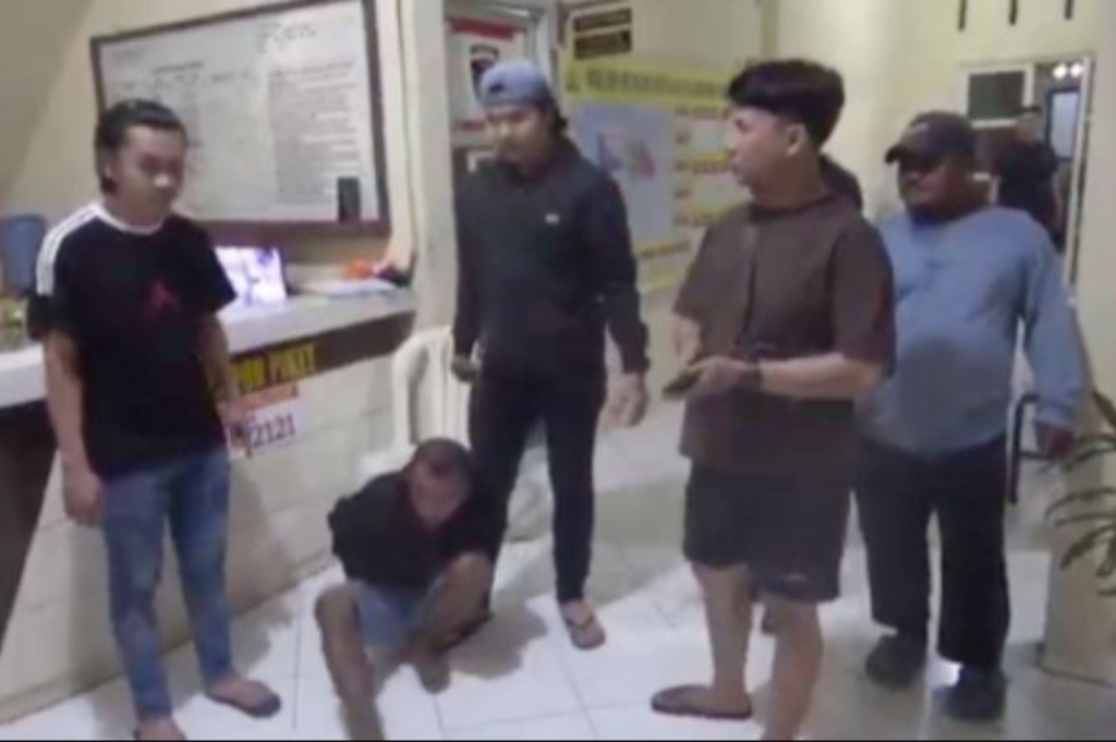 Pria di Makassar Siram Air Keras ke Mantan Pacar, Korban Luka Bakar di Sekujur Tubuh