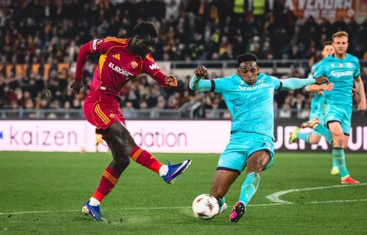 Hasil Lengkap Liga Europa: Calvin Verdonk Cs Tersingkir, Bologna Usir AS Roma