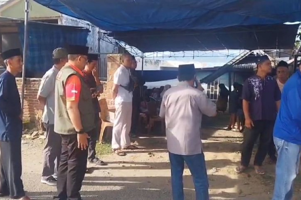 Kronologi Petugas Damkar Gugur di Sumbawa, Tersengat Listrik saat Padamkan Api