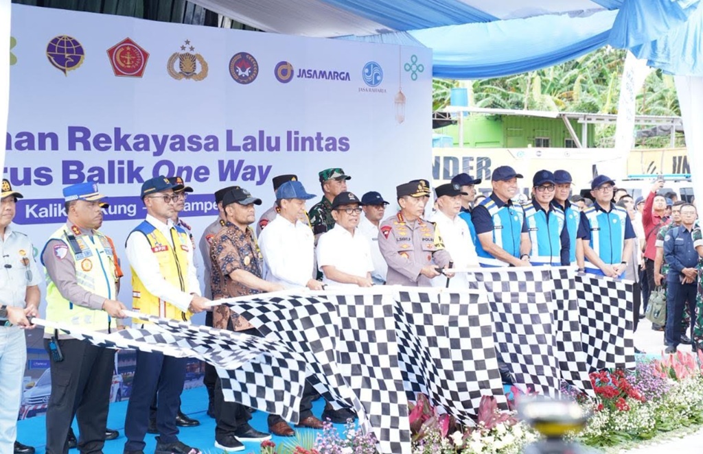 Buka One Way Nasional Arus Balik Lebaran, Kapolri Ingatkan Pemudik Tetap Jaga Keselamatan