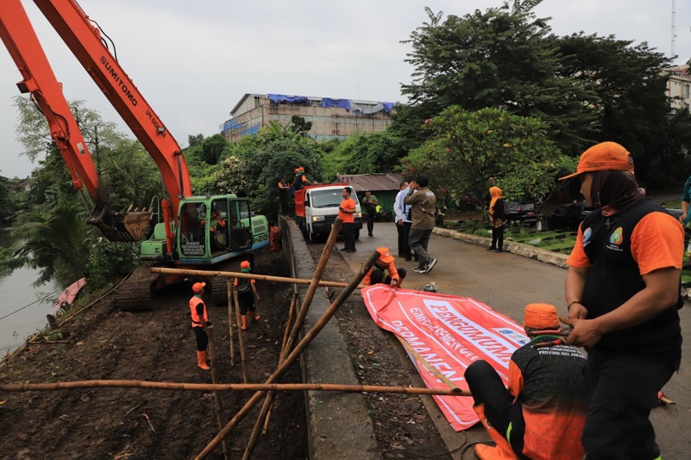 TPS Tanah Kusir Ditutup Permanen usai Viral, Pembuangan Sampah Dialihkan ke TB Simatupang