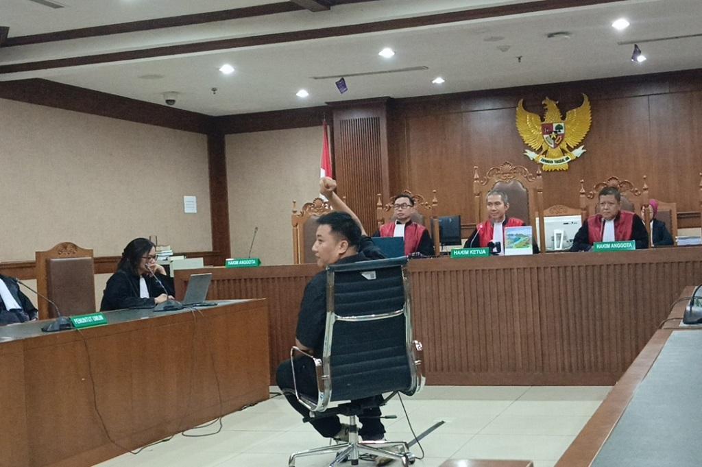 Admin IG @bekasi_menggugat Divonis 7 Bulan Penjara terkait Demo Agustus 2025