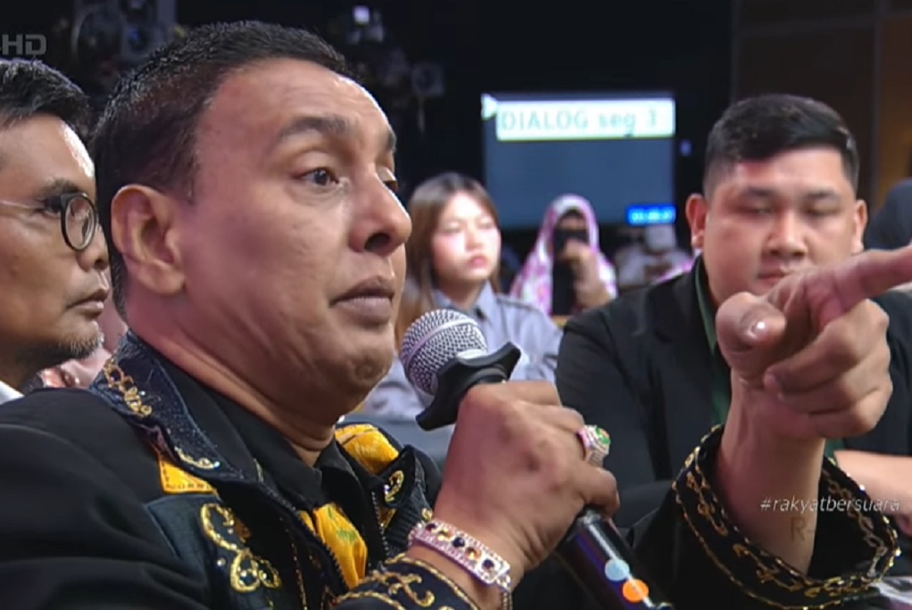 Demi Bongkar Ijazah Jokowi, Pengacara Roy Suryo Cs Rela Habiskan Uang Pribadi Ratusan Juta