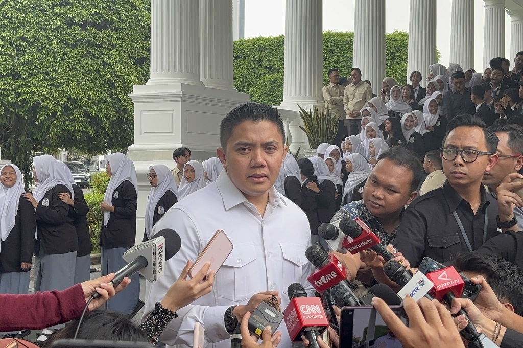 Saiful Mujani Singgung Gulingkan Prabowo, Seskab Teddy: Presiden Fokus Urus Hal Besar