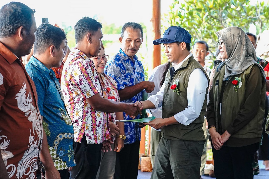 Menhut Beri Akses Warga Sulut Kelola 1.742 Hektare Hutan, Titip Pesan Ini