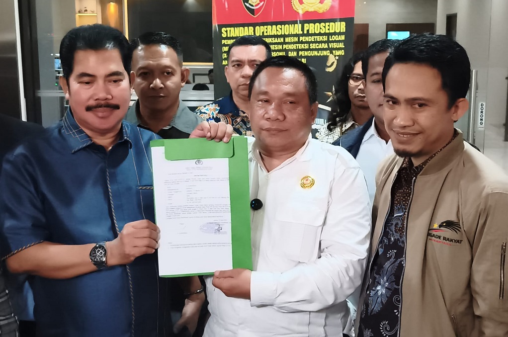 Saiful Mujani dan Islah Bahrawi Dipolisikan Relawan 08 terkait Dugaan Seruan Makar