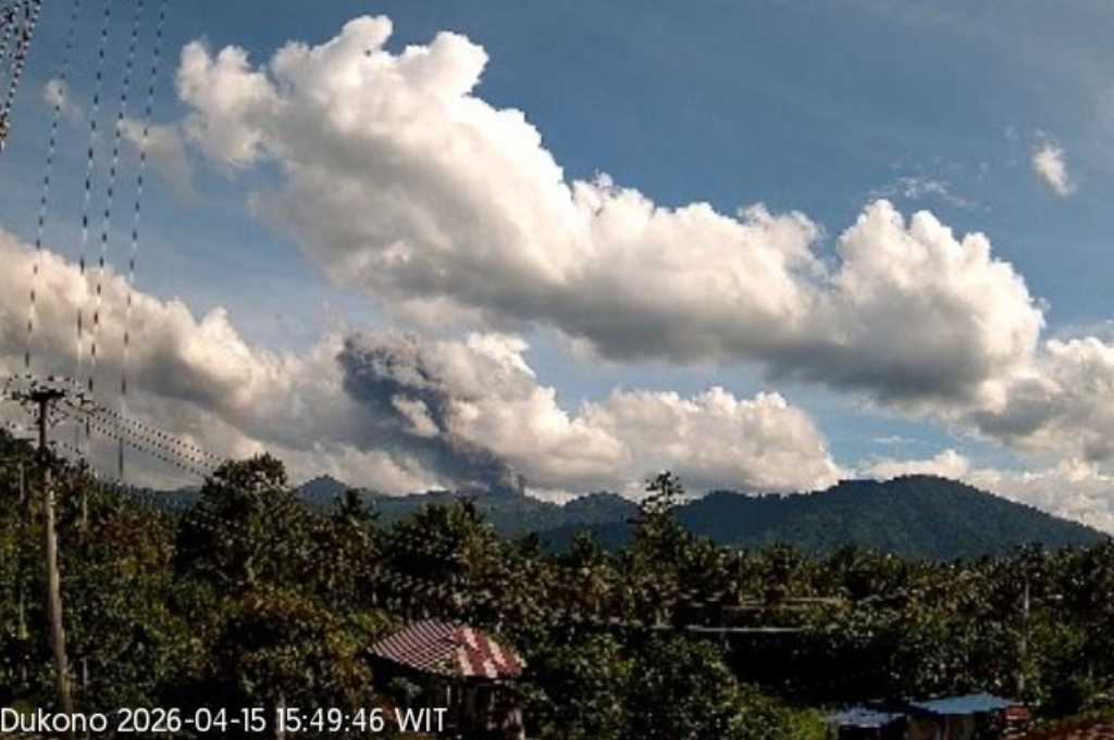 Gunung Dukono Meletus Dahsyat, Muntahkan Abu Vulkanis Setinggi 2.500 Meter