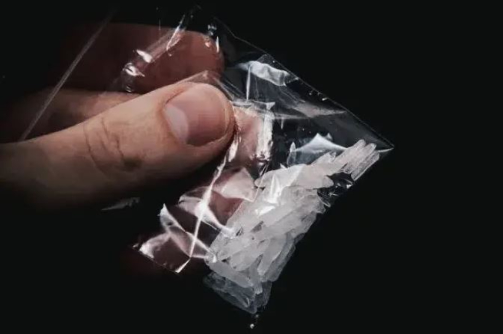 Polisi Gerebek Rumah Diduga Gudang Narkotika di Bogor, Sabu 1 Kg Lebih Diamankan