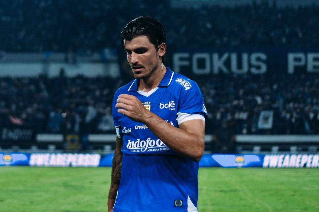 Sergio Castel Masih Mandul di Persib, Hodak Bandingkan dengan Luka Modric