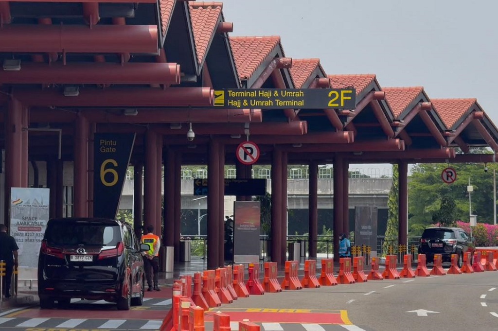 Jelang Ibadah Haji 2026, Menhub Pastikan Terminal 2F Bandara Soetta Siap Layani Jemaah