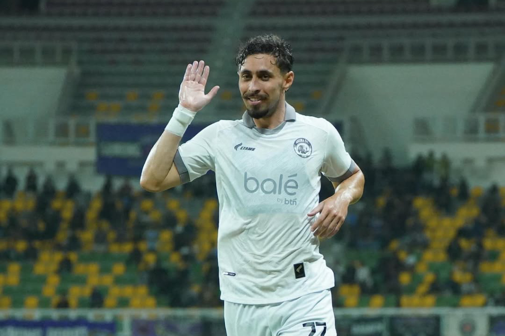 Neraka GBLA Ancam Arema! Gustavo Franca Waspadai Teror Suporter Persib