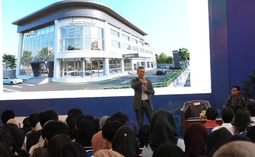 Harga BBM Fluktuatif, BYD Haka Nilai Kendaraan Listrik Kurangi Ketergantungan Impor Bahan Bakar