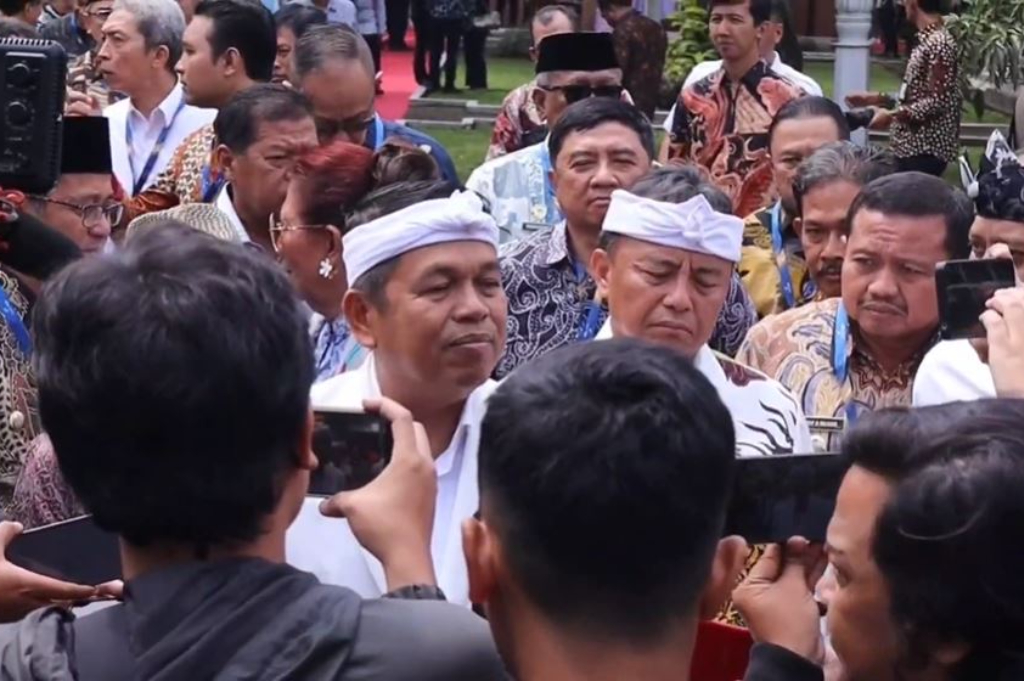 Dedi Mulyadi Tanggung Biaya Korban Kecelakaan Kereta di Bekasi, Santunan Rp50 Juta Disiapkan