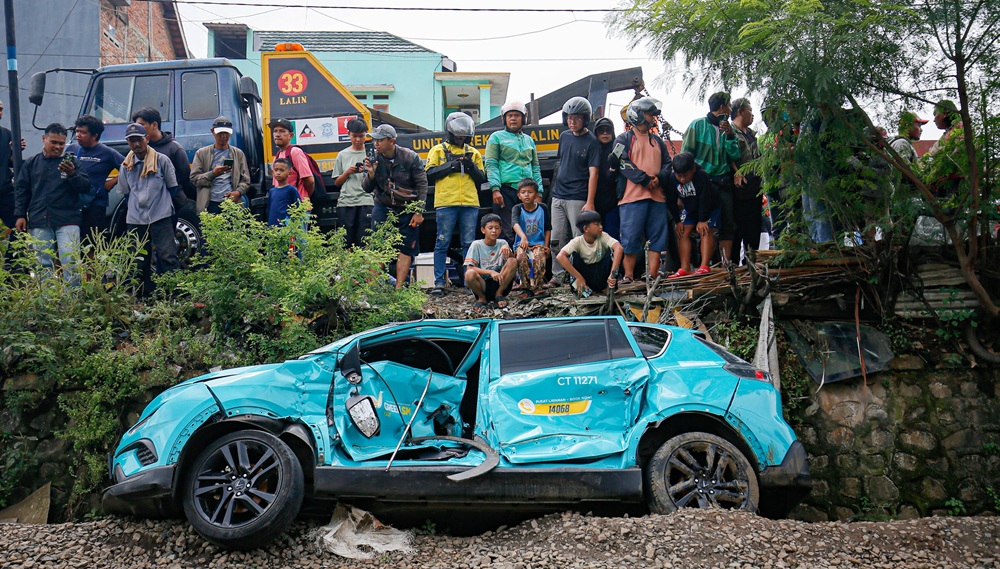 Menhub bakal Panggil Taksi Green SM usai Kecelakaan Kereta di Bekasi Timur, Minta Evaluasi