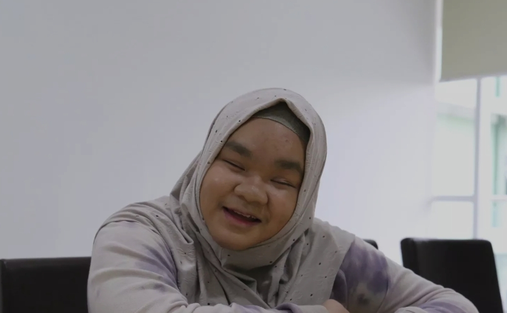 Kisah Inspiratif Caca, Difabel Netra yang Berhasil Lolos SNBP di UPNVJ
