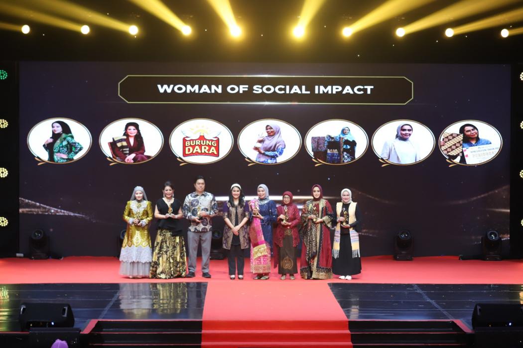 Tri Yulia Rizki Ananda Raih Women's Inspiration Award 2026, Bertekad Hapus Stunting dengan MBG