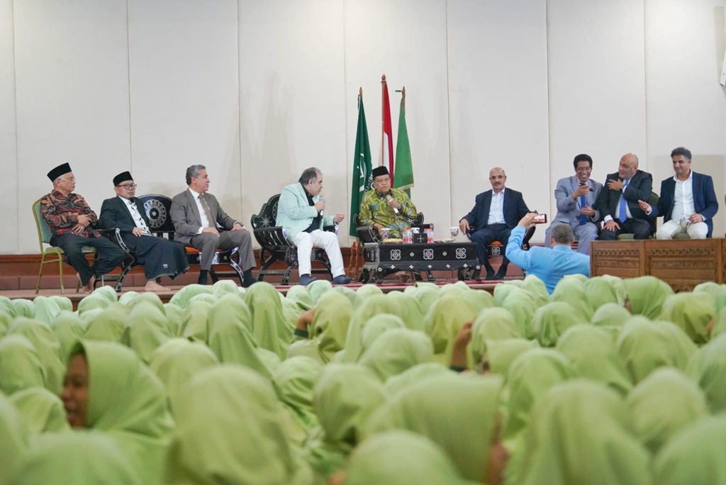 LPOI Inisiasi Konsolidasi Dunia Islam, Serukan Perdamaian Global