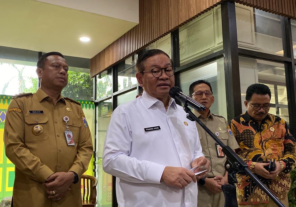 Pramono soal Kendaraan Listrik di Jakarta Tetap Bebas Pajak: Kami Serius Kurangi Polusi