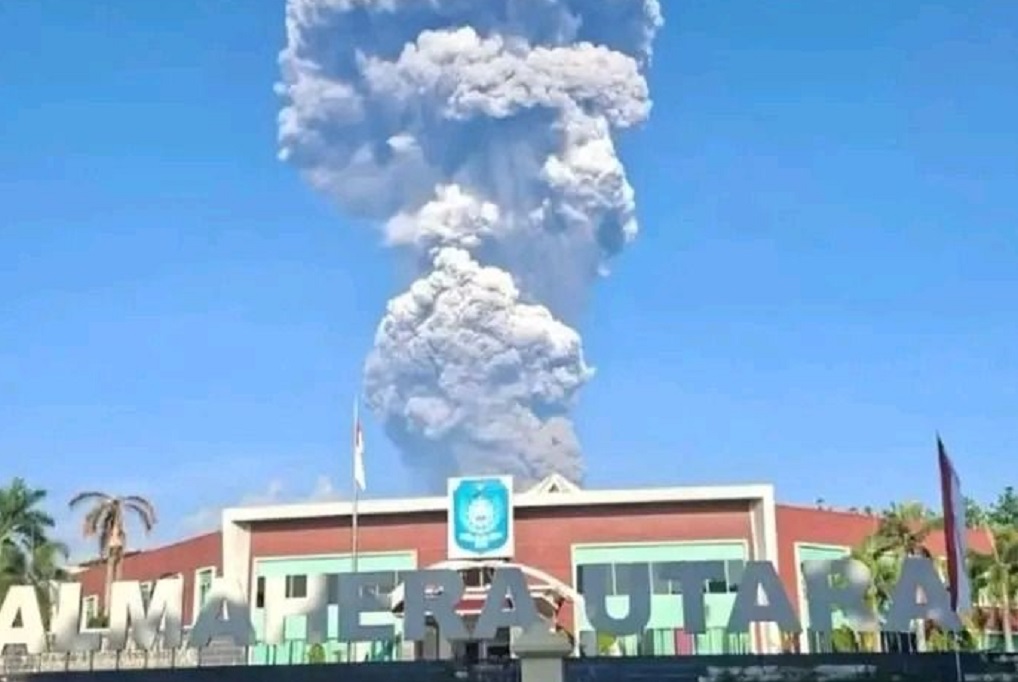 Gunung Dukono Meletus, BNPB Temukan Dugaan Kelalaian terkait Aktivitas Pendakian