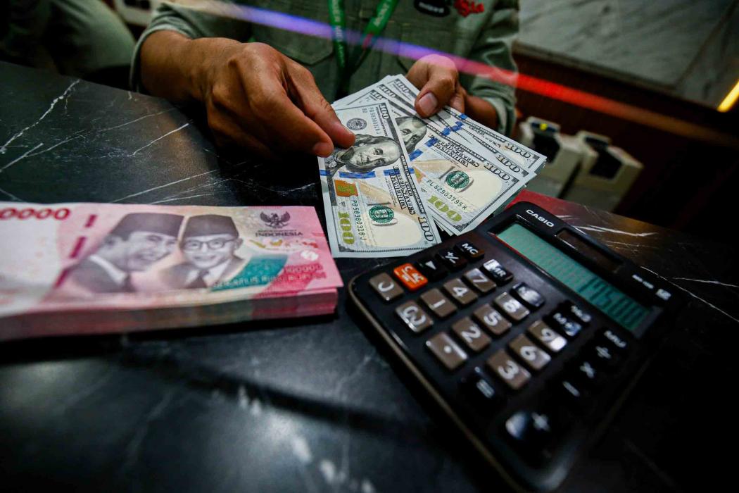 Rupiah Hari Ini Bergerak Menuju Rp17.800 per Dolar AS, Ini Pendorongnya