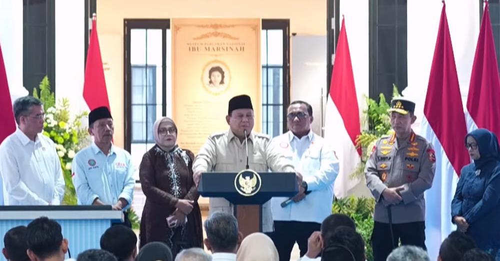 Prabowo Sebut Ada yang Bilang RI bakal Kolaps gegara Rupiah Keok: Rakyat Desa Tak Pakai Dolar