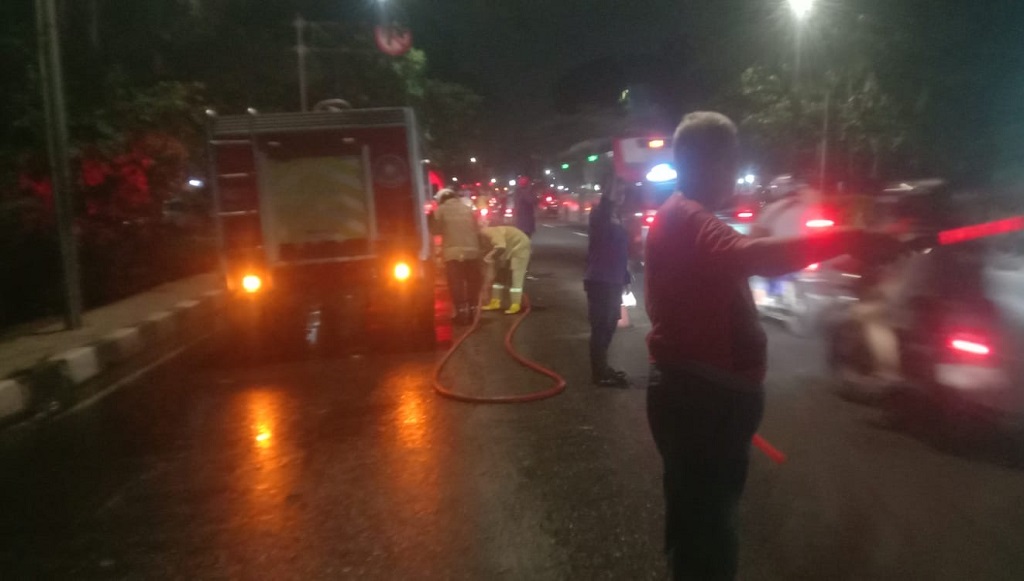 Minyak Tumpah di Jalan Sudirman Tangerang, 9 Pemotor Terluka karena Jatuh