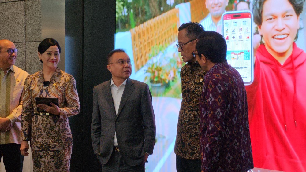 Dasco hingga Rosan Sidak Gedung BEI imbas IHSG Anjlok