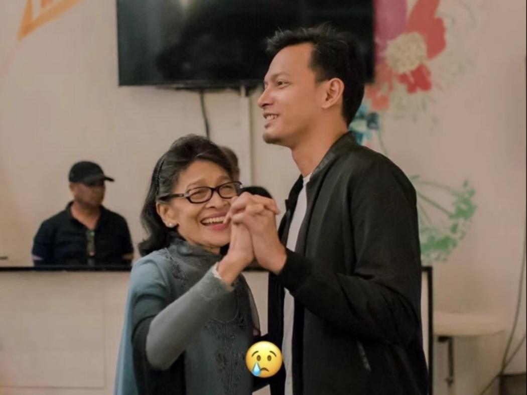 Innalillahi, Ibunda Fedi Nuril Meninggal Dunia