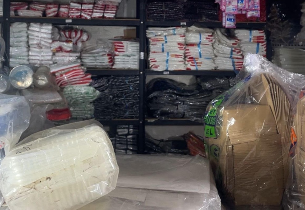 Harga Plastik Naik hingga 100 Persen, Pelaku UMKM Kelimpungan
