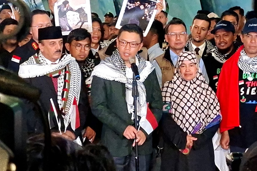 Menlu Sambut 9 WNI yang Sempat Diculik Israel: Selamat Berkumpul dengan Keluarga!