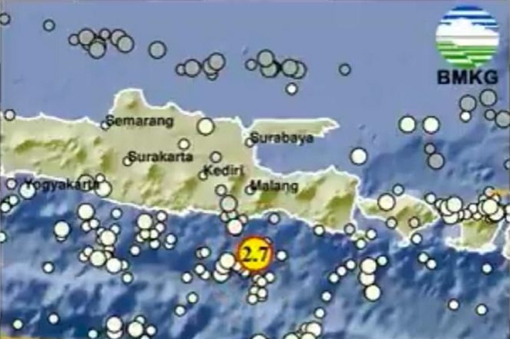 Gempa Bumi Hari Ini Guncang Malang Jatim, Cek Kekuatan Magnitudonya!