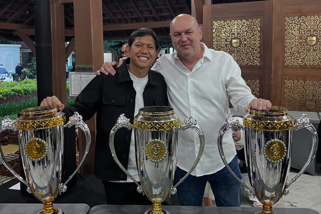 Adam Alis Bongkar Sosok Asli Bojan Hodak di Persib Bandung