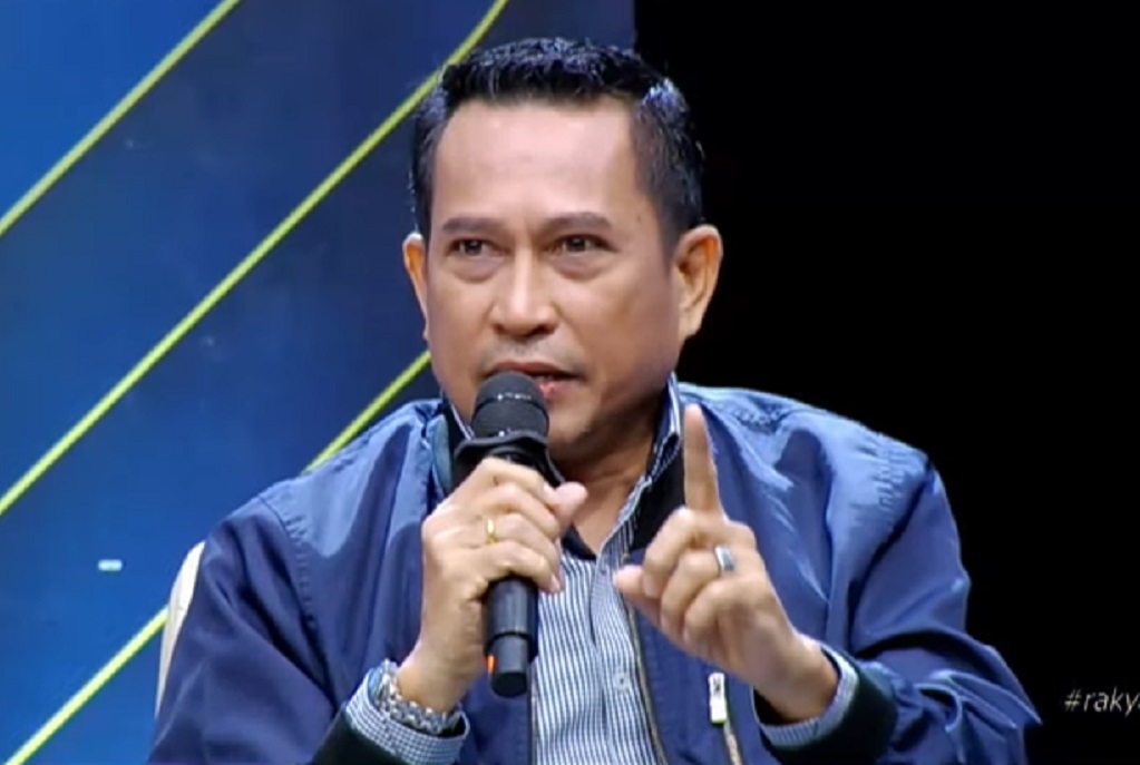 David Pajung: Tunggu Persidangan, Jokowi Akan Tunjukkan Ijazah SD hingga UGM