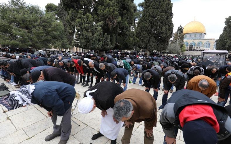 Masjid Al Aqsa Dipadati 140.000 Muslim Palestina untuk Salat Iduladha