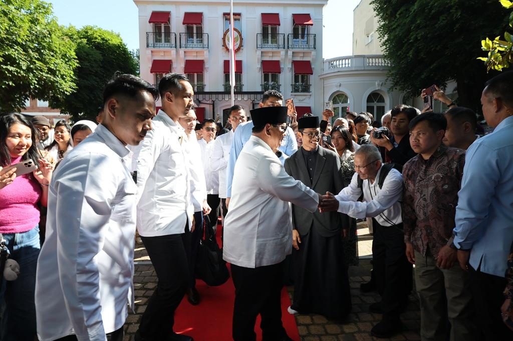 Diaspora RI di Prancis Bahagia Salat Idul Adha Bersama Prabowo: Seperti Bareng Keluarga