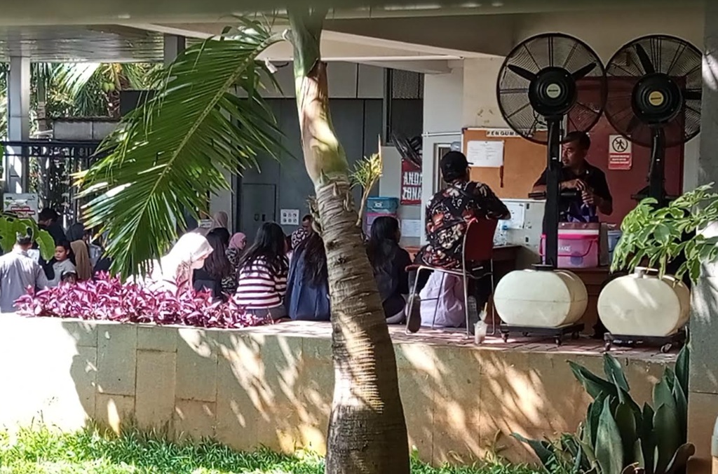 Rutan KPK Ramai Dikunjungi Keluarga Tahanan saat Libur Iduladha