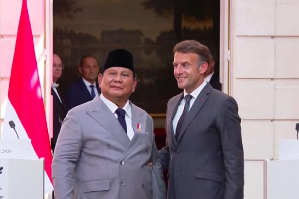Prabowo di Hadapan Macron: Indonesia Jadi Negara Asia Pertama yang Ikut Defile di Eropa