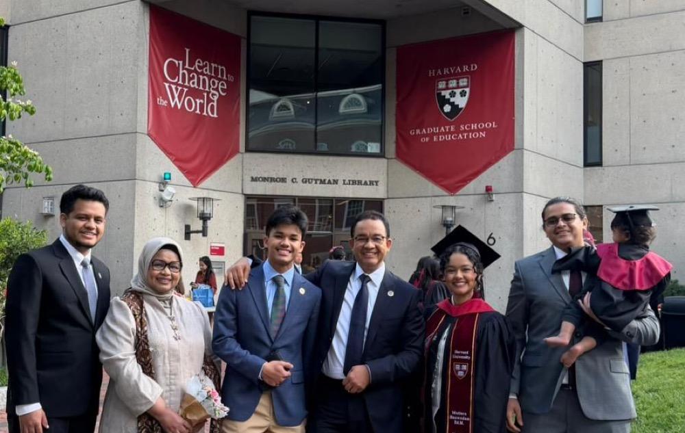 Mutiara Baswedan Raih Gelar Master Harvard, Anies: Alhamdulillah Masa Penuh Perjuangan Tuntas Mereka Lalui