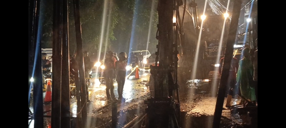 Jalan Ambles Lenteng Agung Ditargetkan Normal Kembali pada Senin