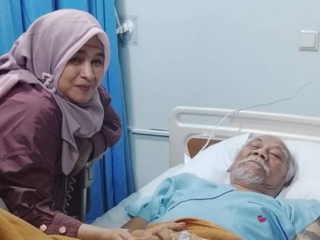 Tio Pakusadewo Terbaring di Rumah Sakit Berjuang Sembuh dari Penyakit, Ini Fotonya!