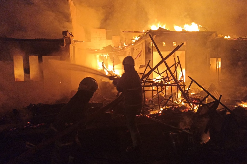 Pilu! 1 Lansia 80 Tahun Tewas akibat Kebakaran di Cideng Jakpus, 5 Orang Luka Bakar