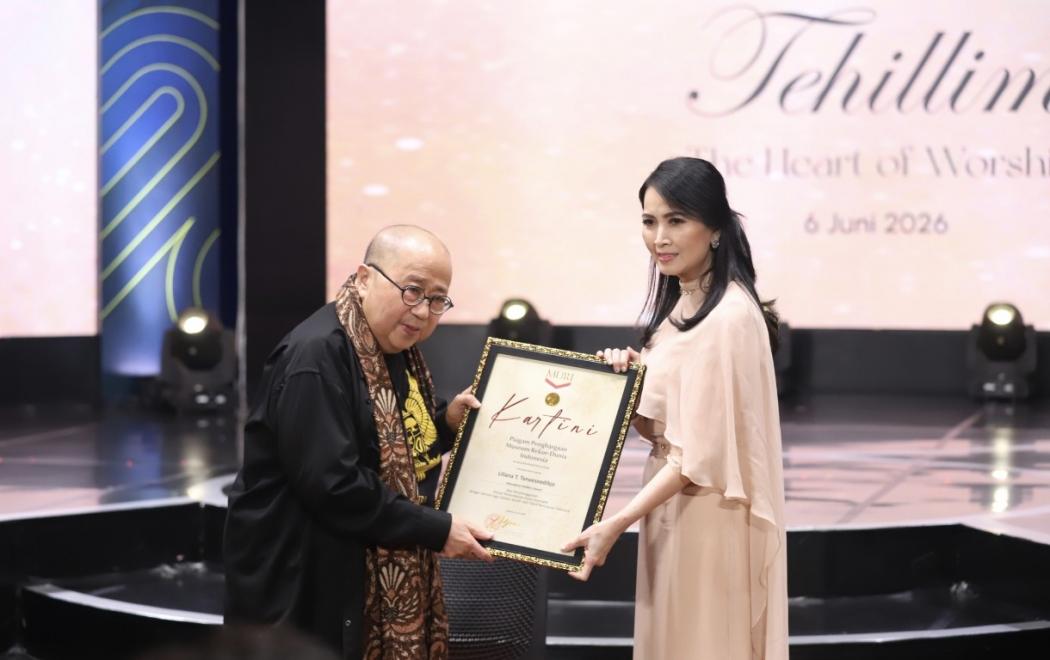 Kagumi Konser Tehillim - The Heart of Worship yang Digagas Liliana Tanoesoedibjo, Jaya Suprana Berikan Penghargaan MURI