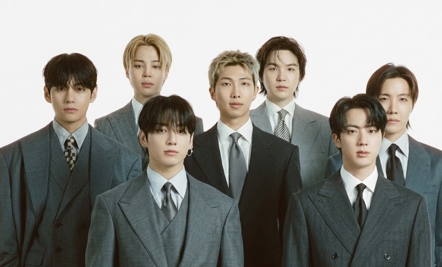 ARMY War Tiket Konser BTS Hari Ini, Harga Termurah Tembus Rp1,8 Juta