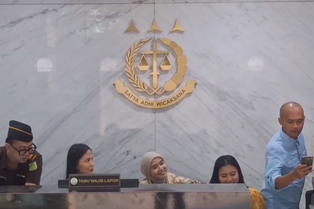 Wakil Bupati Indramayu Jadi Tersangka Korupsi Tunjangan DPRD, Kerugian Negara Rp18 Miliar