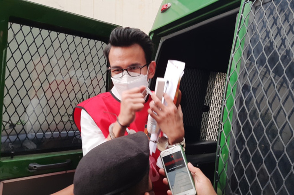 Kronologi Adam Deni Rusak Ruko Sambil Pamer Airsoft Gun di Jakut, Kini Tersangka
